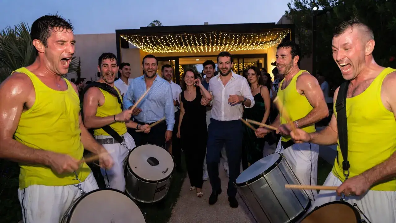 על מה משלמים בנוסף שלושה סעיפים ורק שלושה